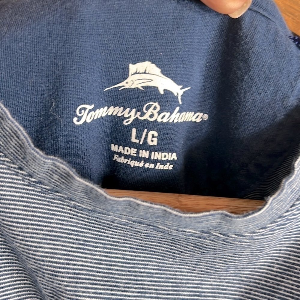 Tommy Bahama Men's Navy Striped Short Sleeve Cotton Crew Neck size L - Picture 3 of 7